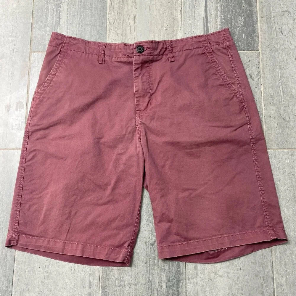 Aeropostale Flat-Front Chino Shorts Dark Pink Size 38 - Picture 1 of 7